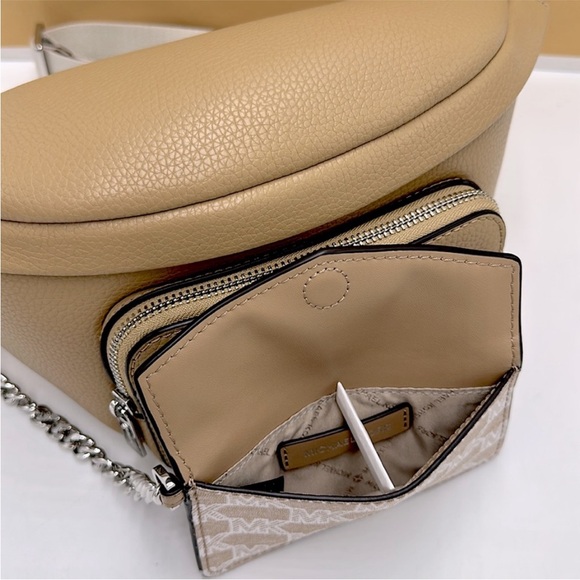 Michael Kors Maisie Lg Pebbled Leather 2-in-1 Sling Pack Fanny Pack Waist Belt - Picture 10 of 16